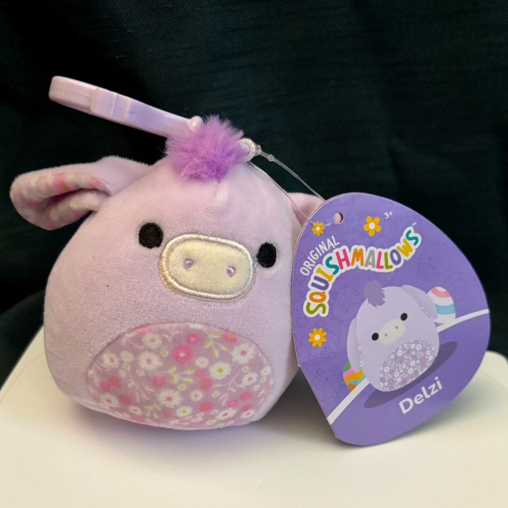 Squishmallow Clip NWT